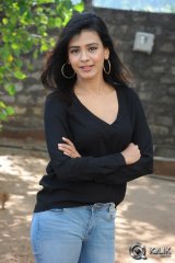 Hebha Patel at Ala Ela Movie Release Press Meet